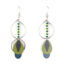 Boucles d'oreilles art déco Ciewenn composées d'un cercle inox, de perles vertes et jaunes, d'une goutte verte, d'une larme et d'un losange gris.