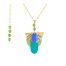 Collier art déco Ciewenn composé d'une chaîne inox dorée ornée d'un jeu de pampilles géométriques colorées et de perles dorées et vertes.